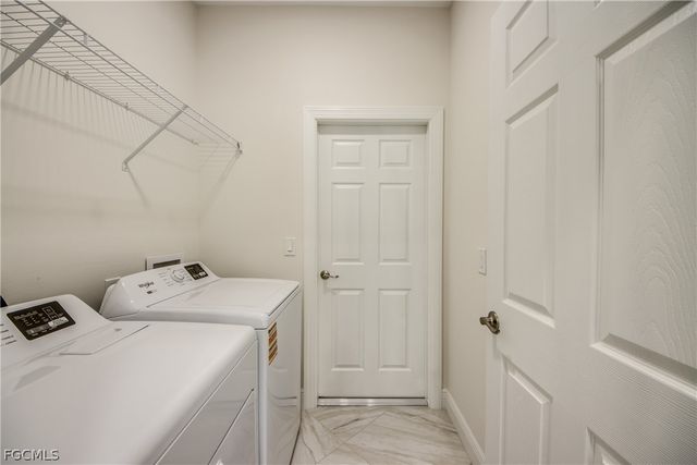 2512 48th ST W, Lehigh Acres, FL 33971