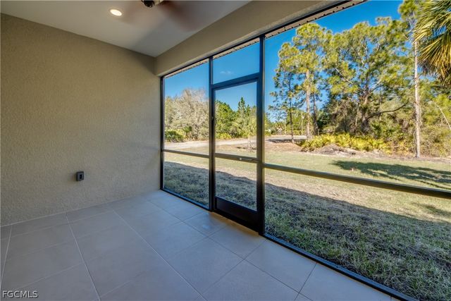 2512 48th ST W, Lehigh Acres, FL 33971