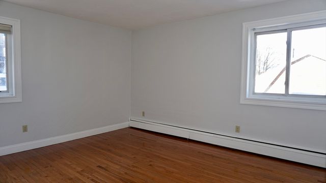6 Hayes Rd 10, Boston, MA 02131