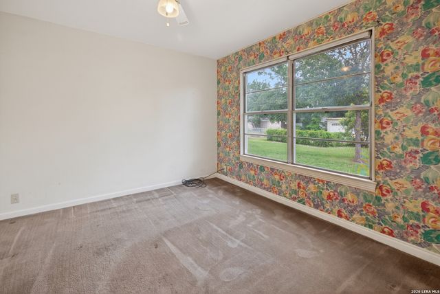 7702 Mertz, San Antonio, TX 78216