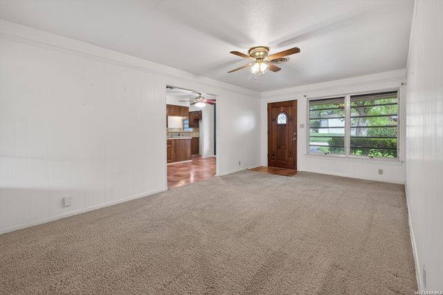 7702 Mertz, San Antonio, TX 78216