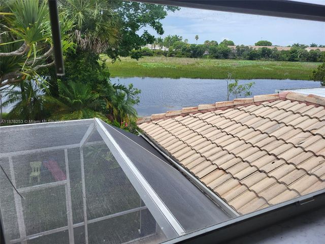 13012 NW 8th St, Pembroke Pines, FL 33028