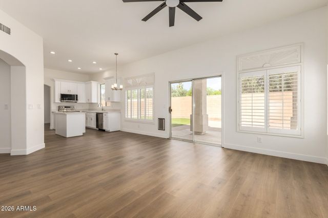 2660 W MEGAN Street, Chandler, AZ 85224