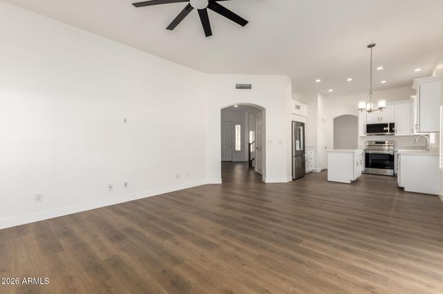 2660 W MEGAN Street, Chandler, AZ 85224