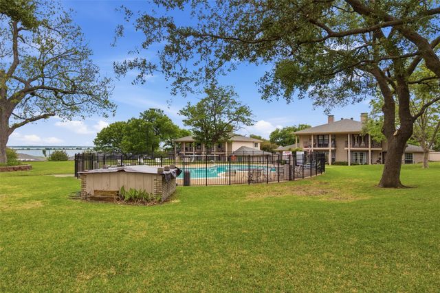 5852 Marina Drive 21, Garland, TX 75043