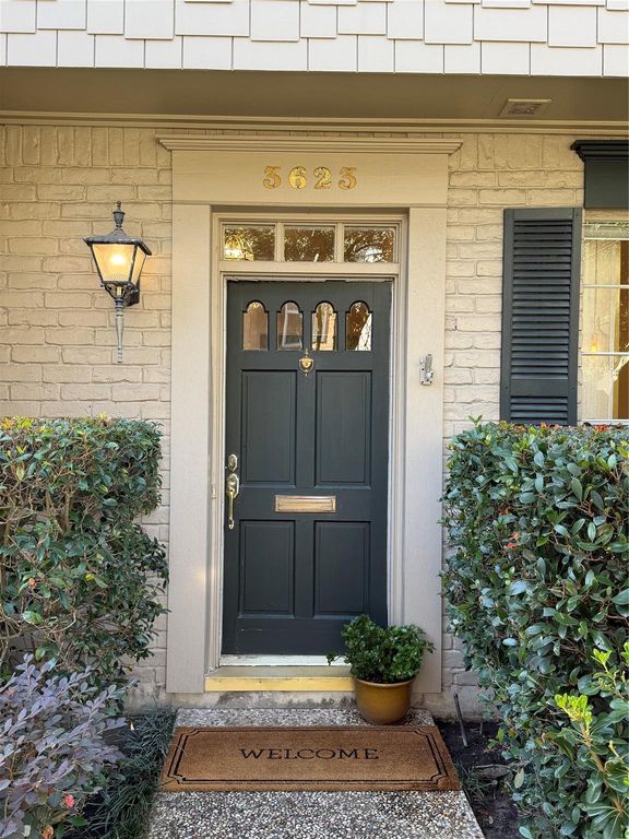 3623 Wakeforest Street, Houston, TX 77098
