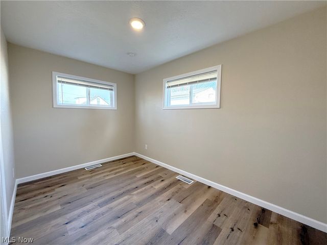 1528 Maine Avenue, Lorain, OH 44052