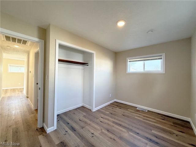 1528 Maine Avenue, Lorain, OH 44052