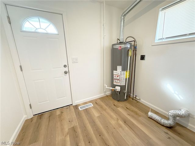 1528 Maine Avenue, Lorain, OH 44052