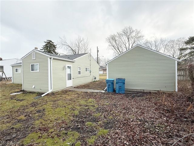 1528 Maine Avenue, Lorain, OH 44052