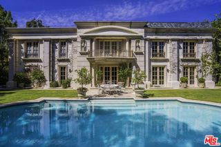 9742 Wendover Drive, Beverly Hills, CA 90210