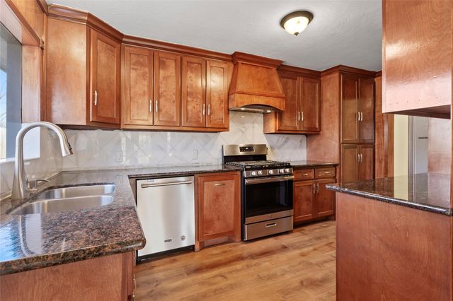 2108 Basket Street, Pasadena, TX 77502