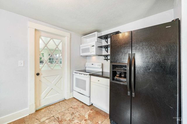 1805 3rd Street S, Nampa, ID 83651