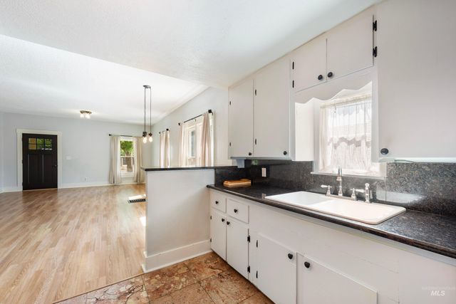 1805 3rd Street S, Nampa, ID 83651