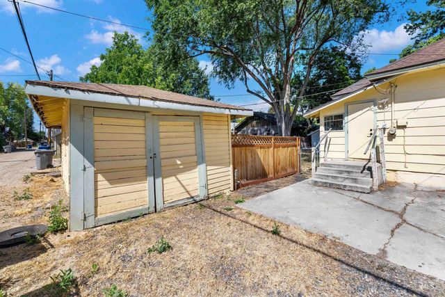 1805 3rd Street S, Nampa, ID 83651
