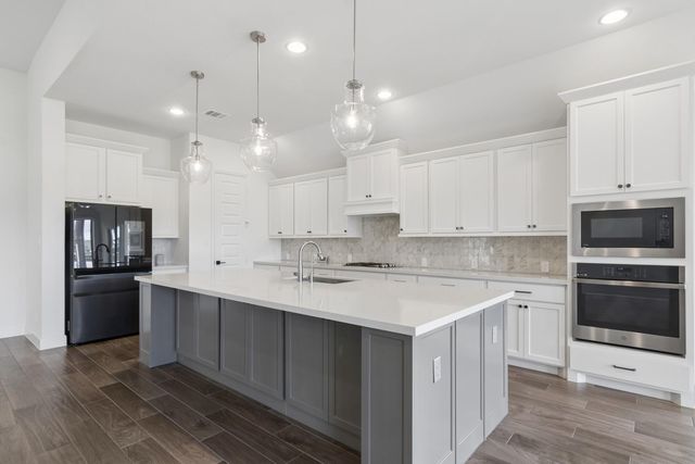 4905 Mulberry Shrubs Lane, Manvel, TX 77578