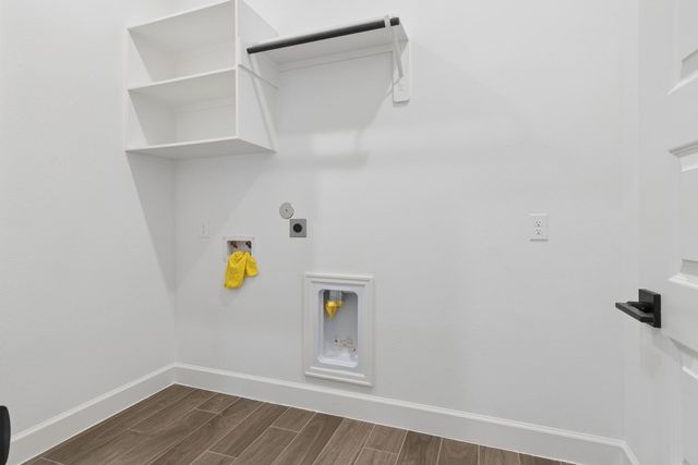 4905 Mulberry Shrubs Lane, Manvel, TX 77578