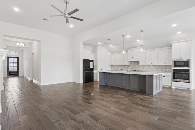 4905 Mulberry Shrubs Lane, Manvel, TX 77578