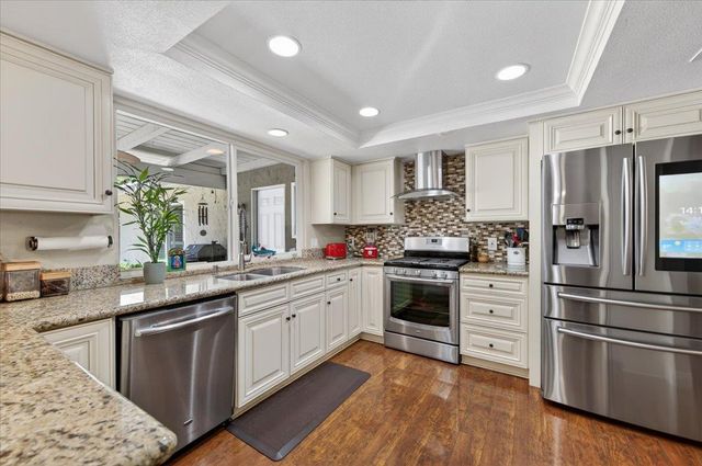 3132 W Alluvial Avenue, Fresno, CA 93711