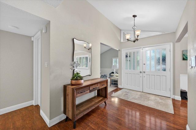 3132 W Alluvial Avenue, Fresno, CA 93711