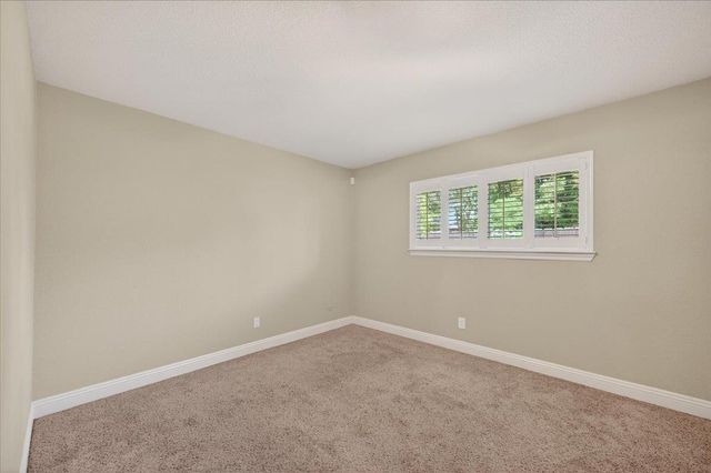 3132 W Alluvial Avenue, Fresno, CA 93711