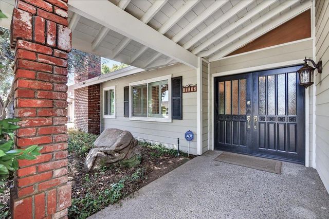 3132 W Alluvial Avenue, Fresno, CA 93711