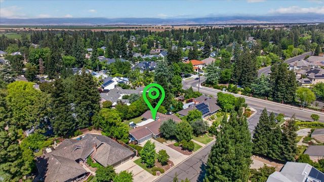 3132 W Alluvial Avenue, Fresno, CA 93711