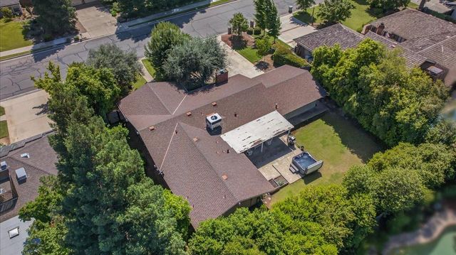 3132 W Alluvial Avenue, Fresno, CA 93711