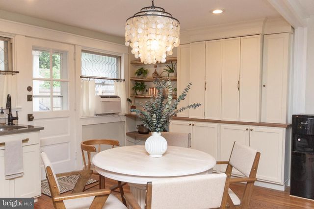6 OXFORD CIR, West Norriton, PA 19403