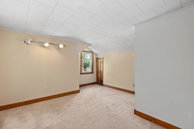 48 Purity Springs Rd, Burlington, MA 01803
