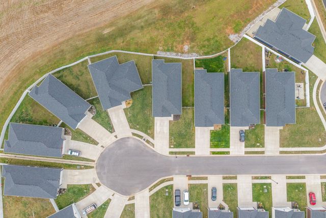 107 Seattle Slew Ct, Hopkinsville, KY 42240