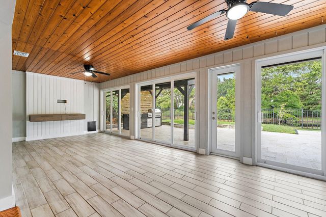 18169 Lake Bend Drive, Jupiter, FL 33458