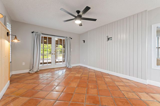 18169 Lake Bend Drive, Jupiter, FL 33458