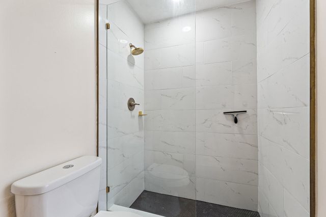 18169 Lake Bend Drive, Jupiter, FL 33458