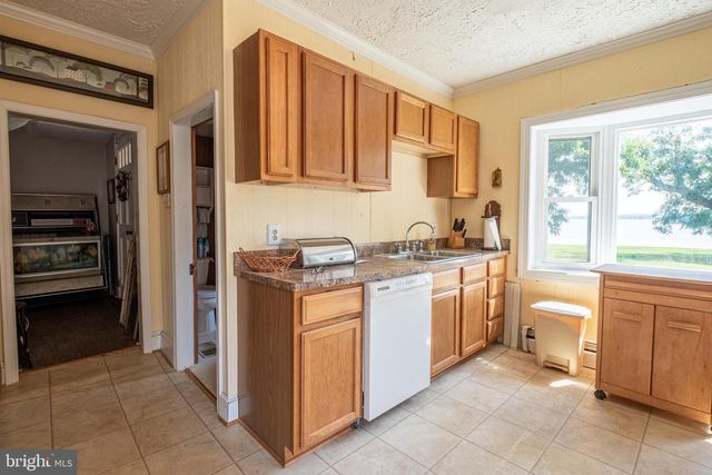 13922 RIVER RD, Newburg, MD 20664