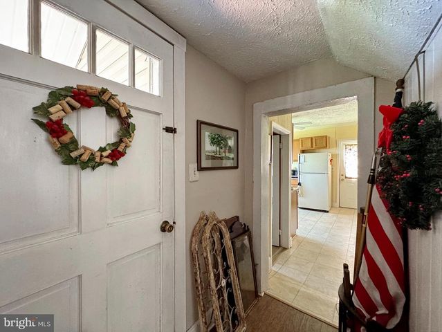 13922 RIVER RD, Newburg, MD 20664