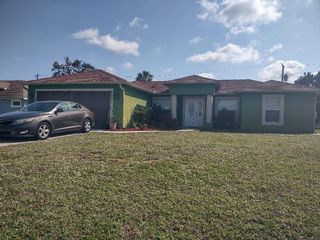 2621 SW Cactus Circle, Port St Lucie, FL 34953