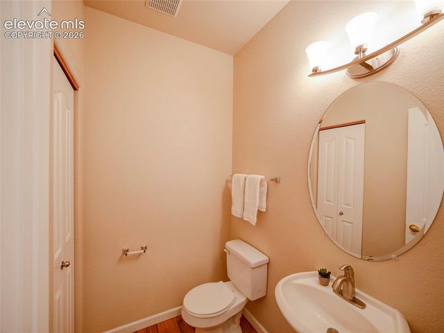2249 Stepping Stones Way B, Colorado Springs, CO 80904