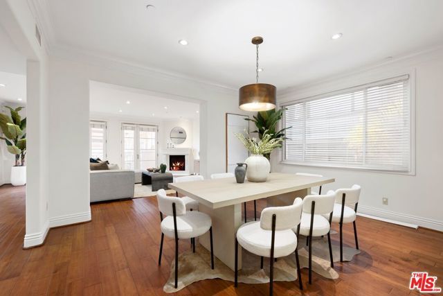 11749 Goshen Avenue 301, Los Angeles, CA 90049