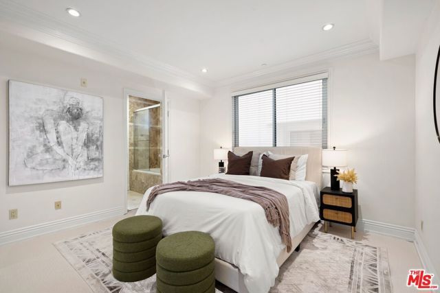 11749 Goshen Avenue 301, Los Angeles, CA 90049