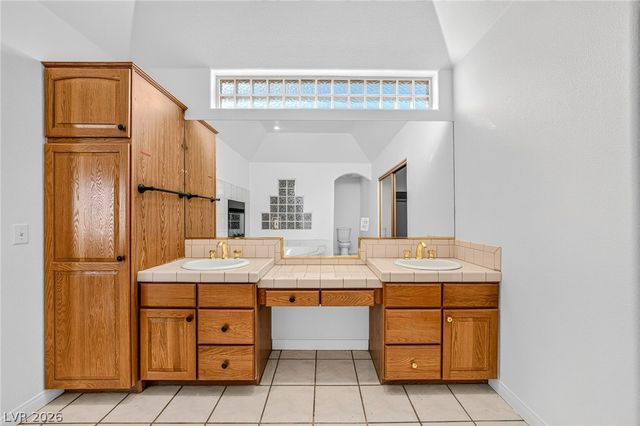 1371 East Elderberry Street, Pahrump, NV 89048