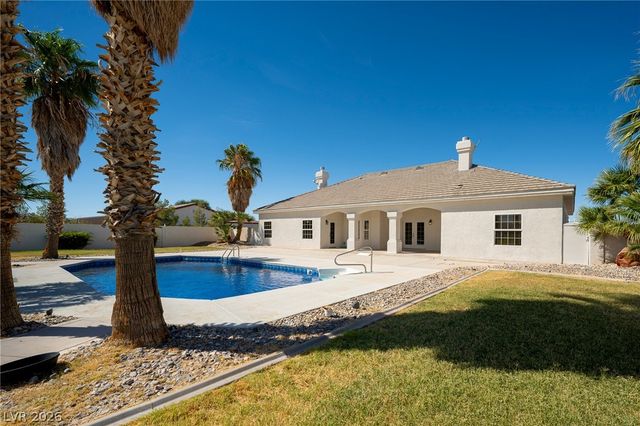 1371 East Elderberry Street, Pahrump, NV 89048