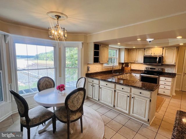 3705 AQUIA DR, Stafford, VA 22554