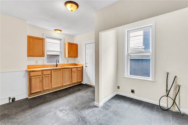 62 E Market Street, Alliance, OH 44601