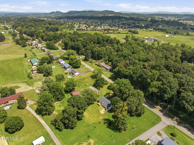 741 Gray Sta-Sul Springs Road, Gray, TN 37615