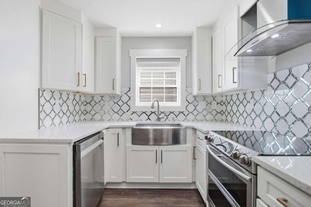 114 Woodhaven Way, Alpharetta, GA 30009