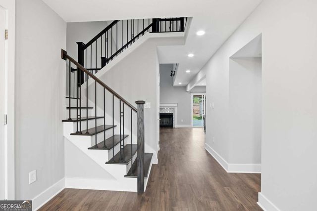 114 Woodhaven Way, Alpharetta, GA 30009