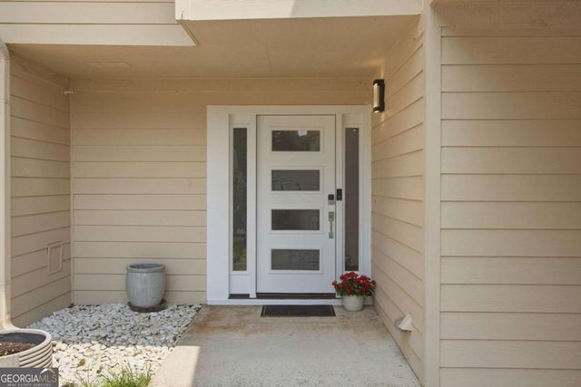 114 Woodhaven Way, Alpharetta, GA 30009
