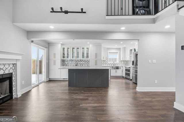 114 Woodhaven Way, Alpharetta, GA 30009