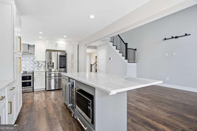 114 Woodhaven Way, Alpharetta, GA 30009